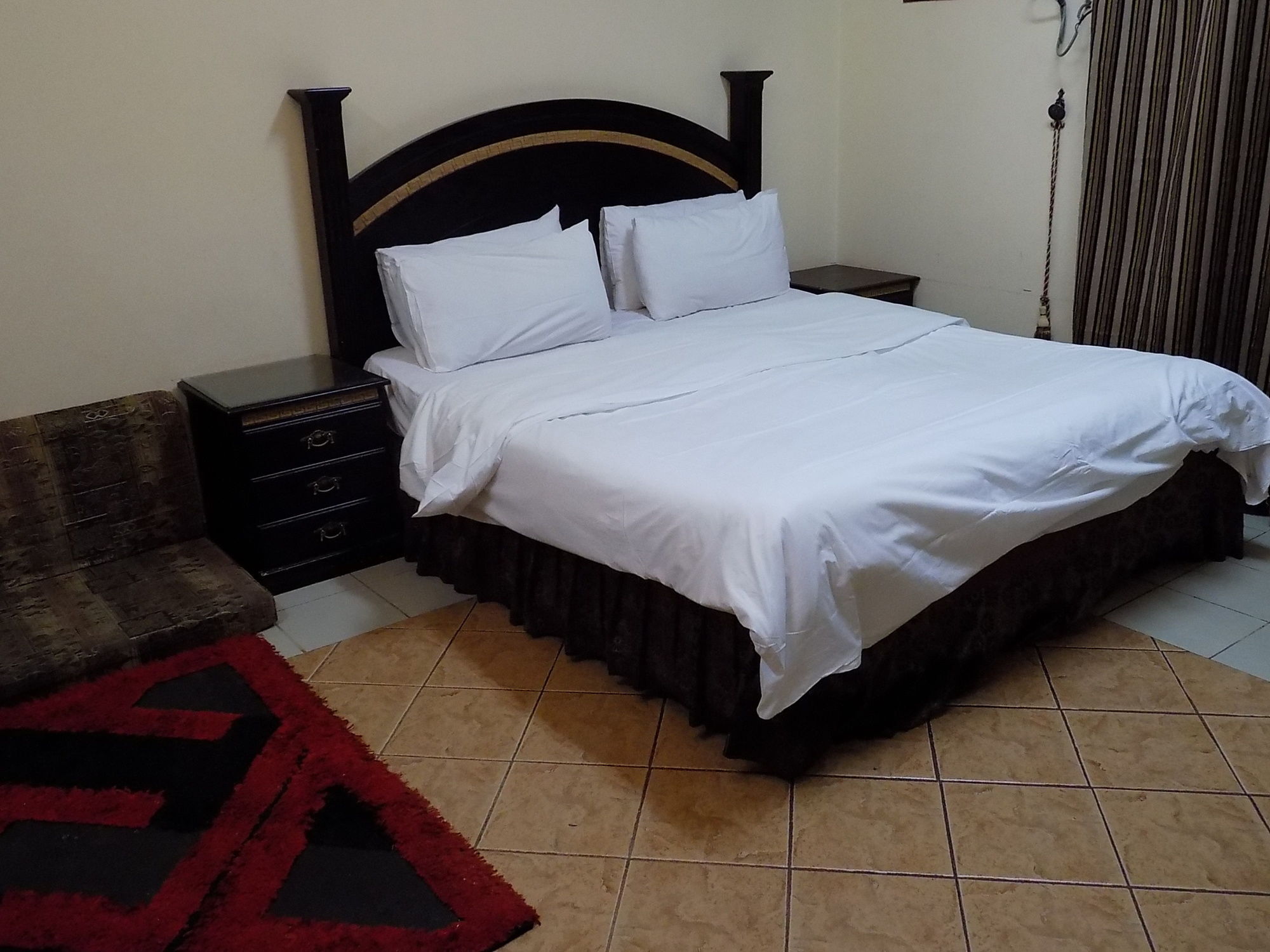 Al Yamama Palace - Hijab Branch 6